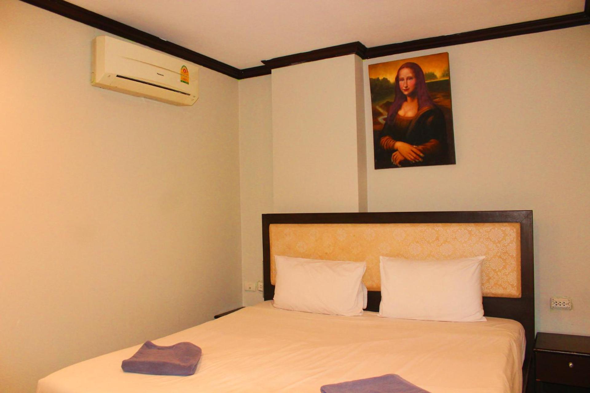 Hollywood Inn Hotel Patong Zewnętrze zdjęcie