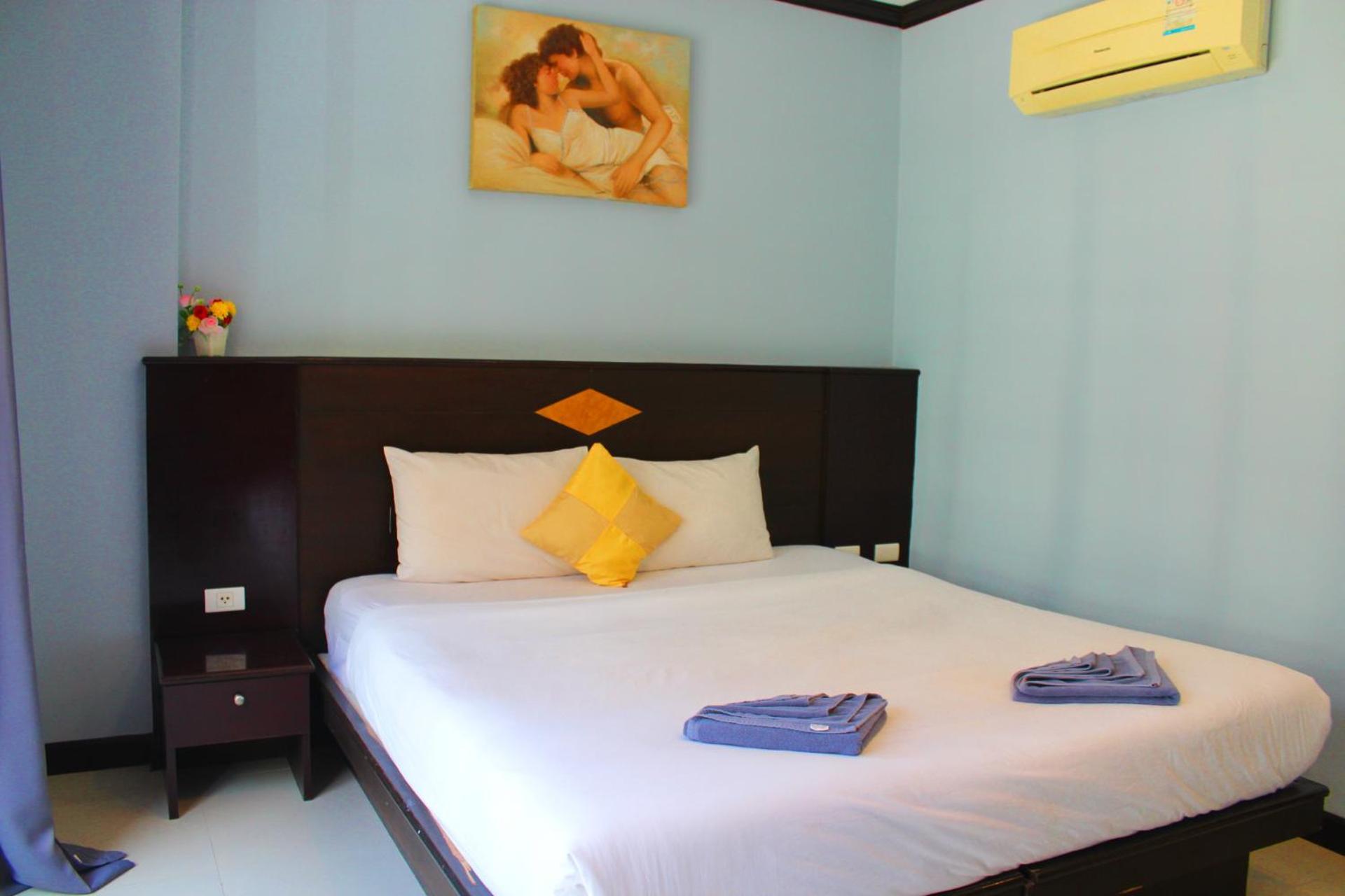 Hollywood Inn Hotel Patong Zewnętrze zdjęcie