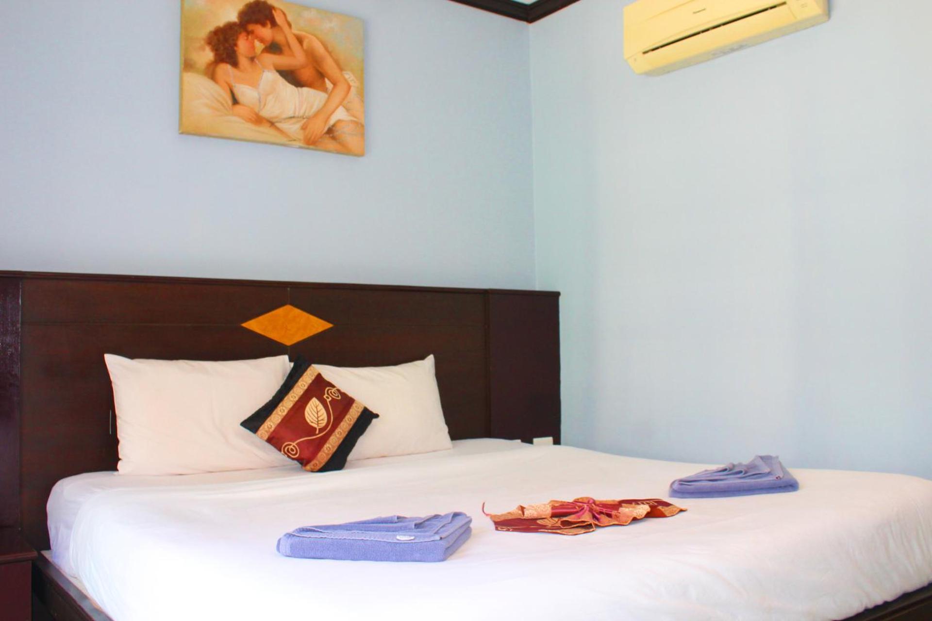 Hollywood Inn Hotel Patong Zewnętrze zdjęcie